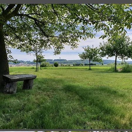 Natur, Wasser Und Landleben - Mit Eigenem Zelt Camping *